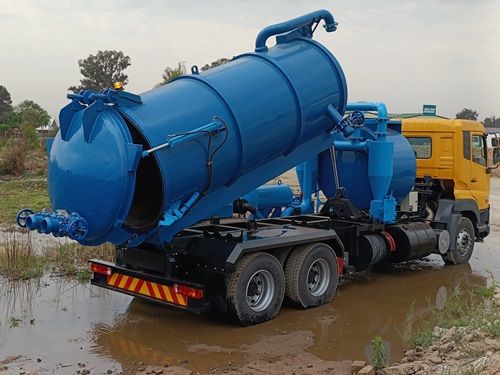 EVANAIR Vacuum Trucks